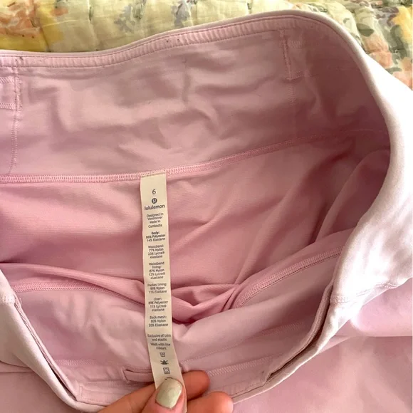 Lululemon Short 4” Speed Up - Picture 3 of 3